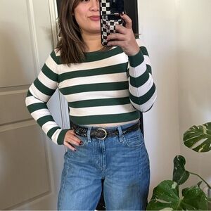 Zara Cropped ribbed knit sweater. Size M